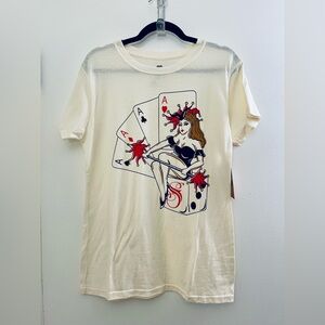 Sauvecita Graphic Tee